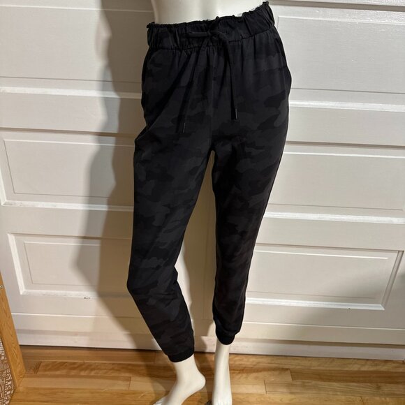 Lululemon Stretch High-Rise Jogger *Full Length 4 Heritage Camo Deep Coal $128 - Picture 1 of 5